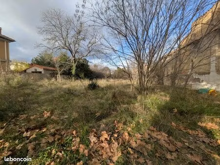 terrain 327 m² paulhan