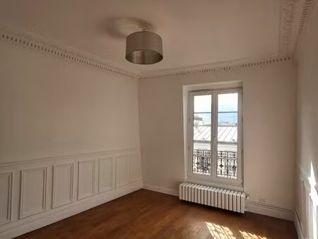 joli 3 pièces 18ème