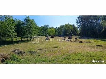 terrain 4 304 m² chanterac