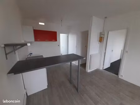 f3 proche centre ville de fécamp