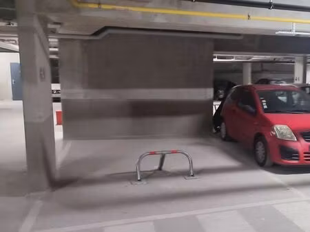 location parking pmr 16m²