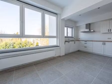 appartement à louer à woluwe-saint-pierre € 1.850 (ljend) - mak real estate | zimmo