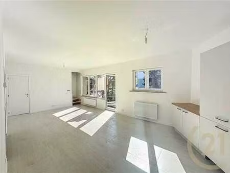 duplex prêt à emménager avec 3 chambres