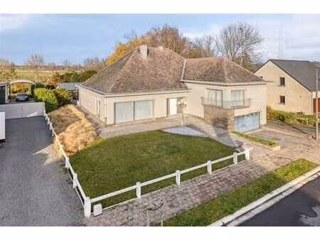 propriété située au calme avec une accessibilité centrale