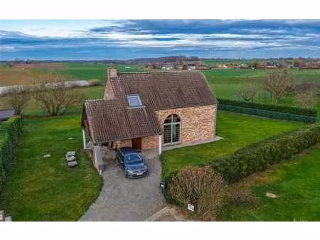 maison très lumineuse