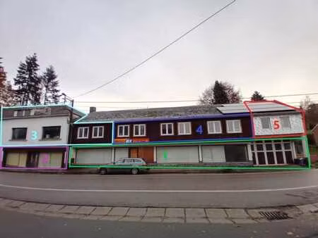 immeuble avec 3 appartements et ancienne surface commerciale