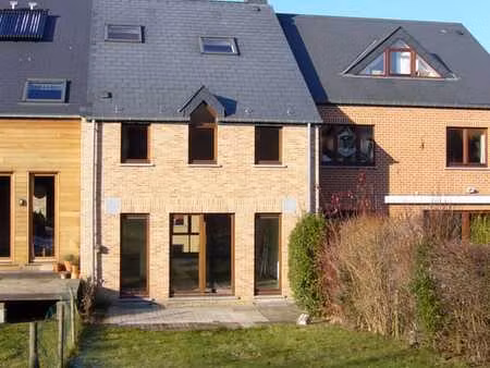 maison avec studio dans le quartier des bruyères