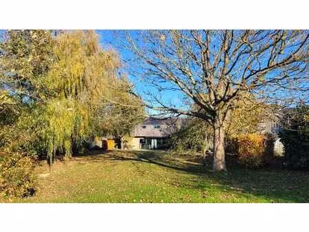 maison familiale dans le plus chouette village de la galaxie