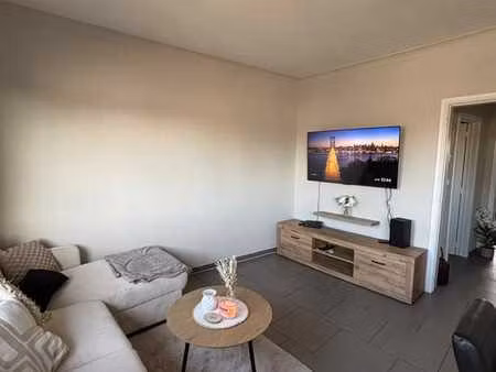 appartement idéalement situé à vendre