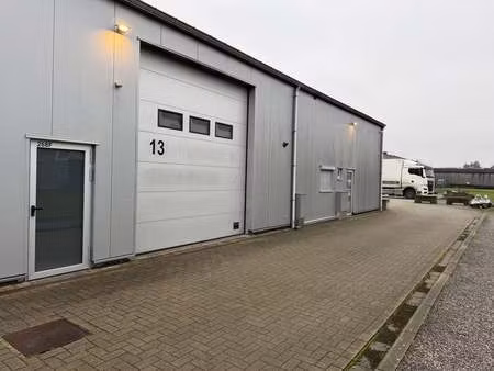 bien professionnel à louer à kalmthout € 1.250 (ljf2y) - the real estate company | zimmo