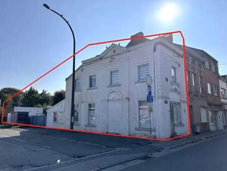 maison a vendre 3 chambres avec garage située à châtelet