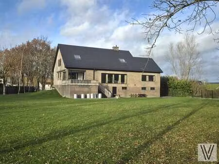 karaktervolle woning met ruime tuin (deels klassevol gere...