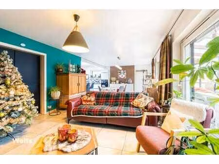 magnifique bungalow avec jardin  garage et terrasse !