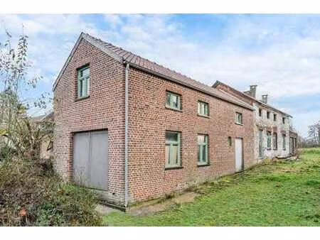 maison à rénover dans sa globalité... 0497/40.99.81