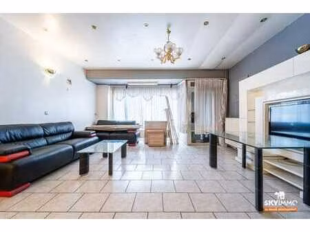 immeuble mixte 369 m² – triple accès – potentiel énorme