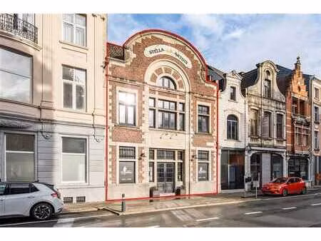 commerce avec appartement