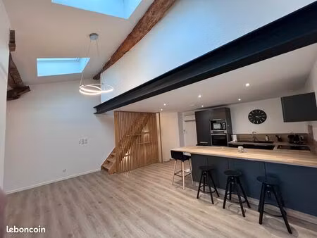 location maison village renovee - hauterive / st jean le vieux