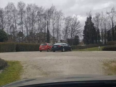 a saisir appartement 2 chambres dans clos privé arboré