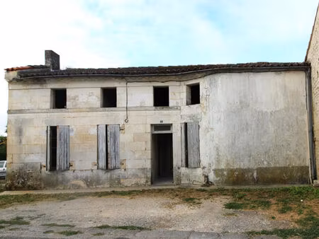 vente maison 2 pièces 50 m² pons (17800)