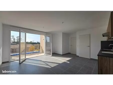 appartement 3 pièces 67 m²