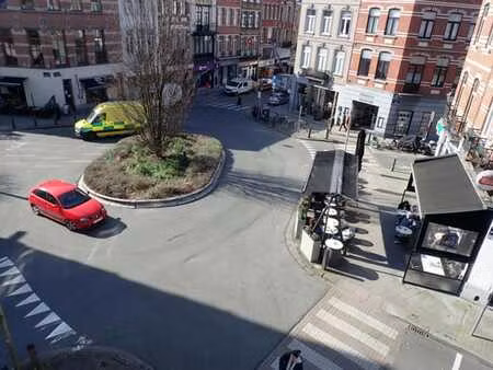 cinquantenaire~apt duplex +/-120m2~lumineux~2ch~2sb/d