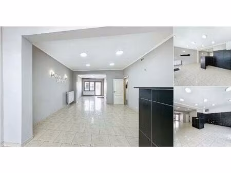 surface commerciale à louer à rue du général de gaulle 45 courcelles (vbd71393)