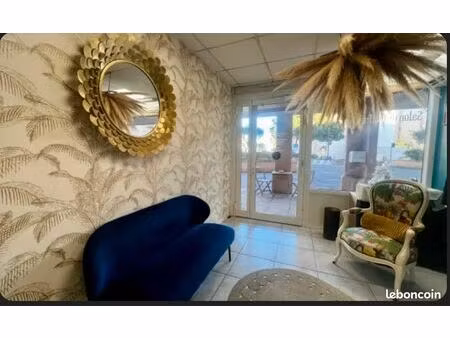 salon de coiffure mixte