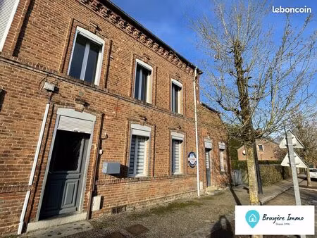 maison 10 pièces 137 m²