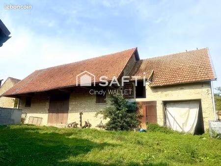 propriété 1 pièce 150 m²