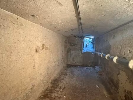 cave parfait état haute-ville