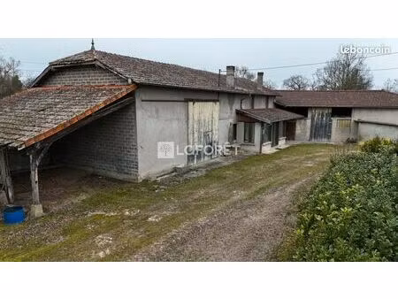 ferme 4 pièces 80 m²