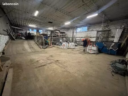 entrepôt 340m2
