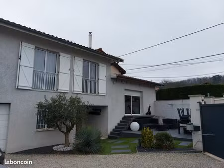 maison 7 pièces 147m2