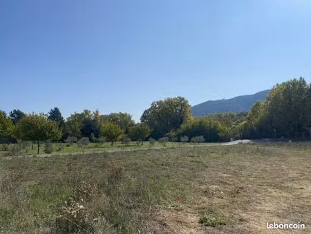 terrain 497 m² brignoles