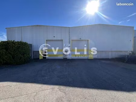 local d'activité 3 480 m²