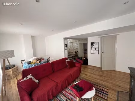 t2 de charme meublé tout confort