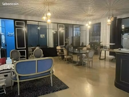 local commercial 106 m²