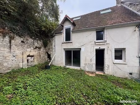 maison 4 pièces 85 m²