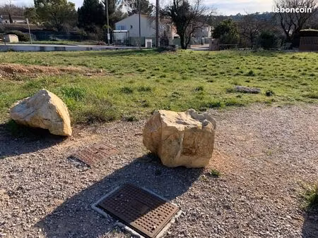 terrain 400 m² brignoles