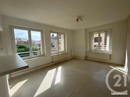 appartement 3 pièces 76 m²