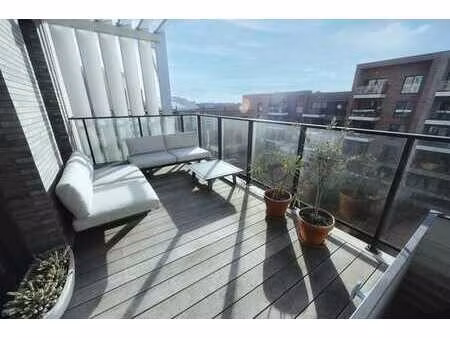 studio spacieux avec coin nuit et terrasse ensoleillée pr...