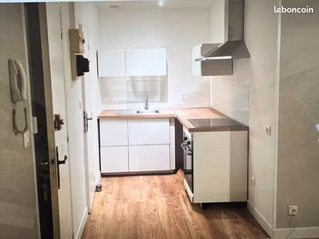 loue appartement 2 pièces proche centre de vouziers