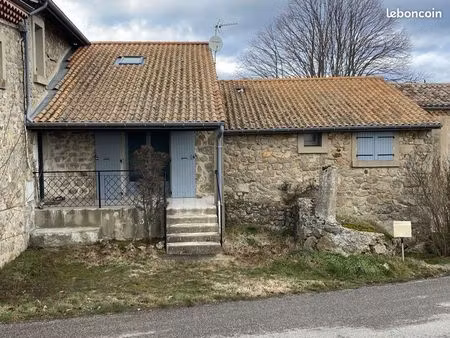 maison 3 pièces + cave