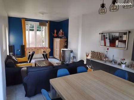 laon (02000) - maison de ville 160 m²