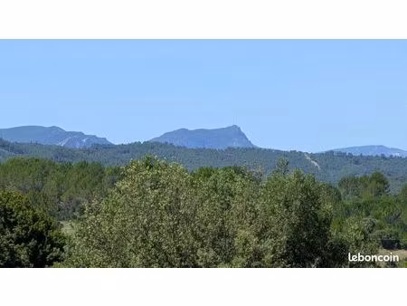 terrain 23718 m² carcès