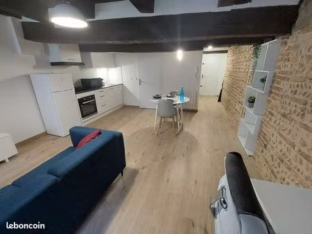 t2 rénové - hypercentre - meublé - 43m²