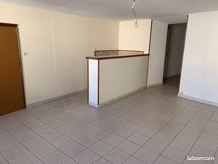 appart t2 castillon libre de suite