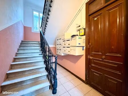 appartement 1 pièce 27 m²