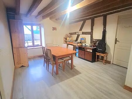 à louer – appartement 5 pièces – 70 m² – saint-fargeau