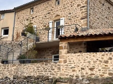 maison en pierre 60m2